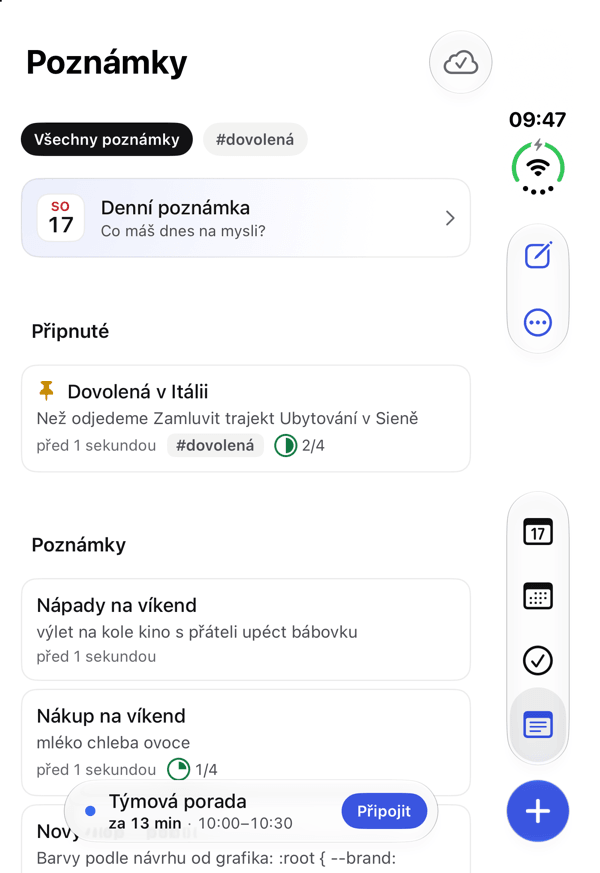 Poznámky v NerveDay na iPhonu Duo: denní poznámka, připnutá poznámka se štítkem #dovolená a seznam dalších poznámek.
